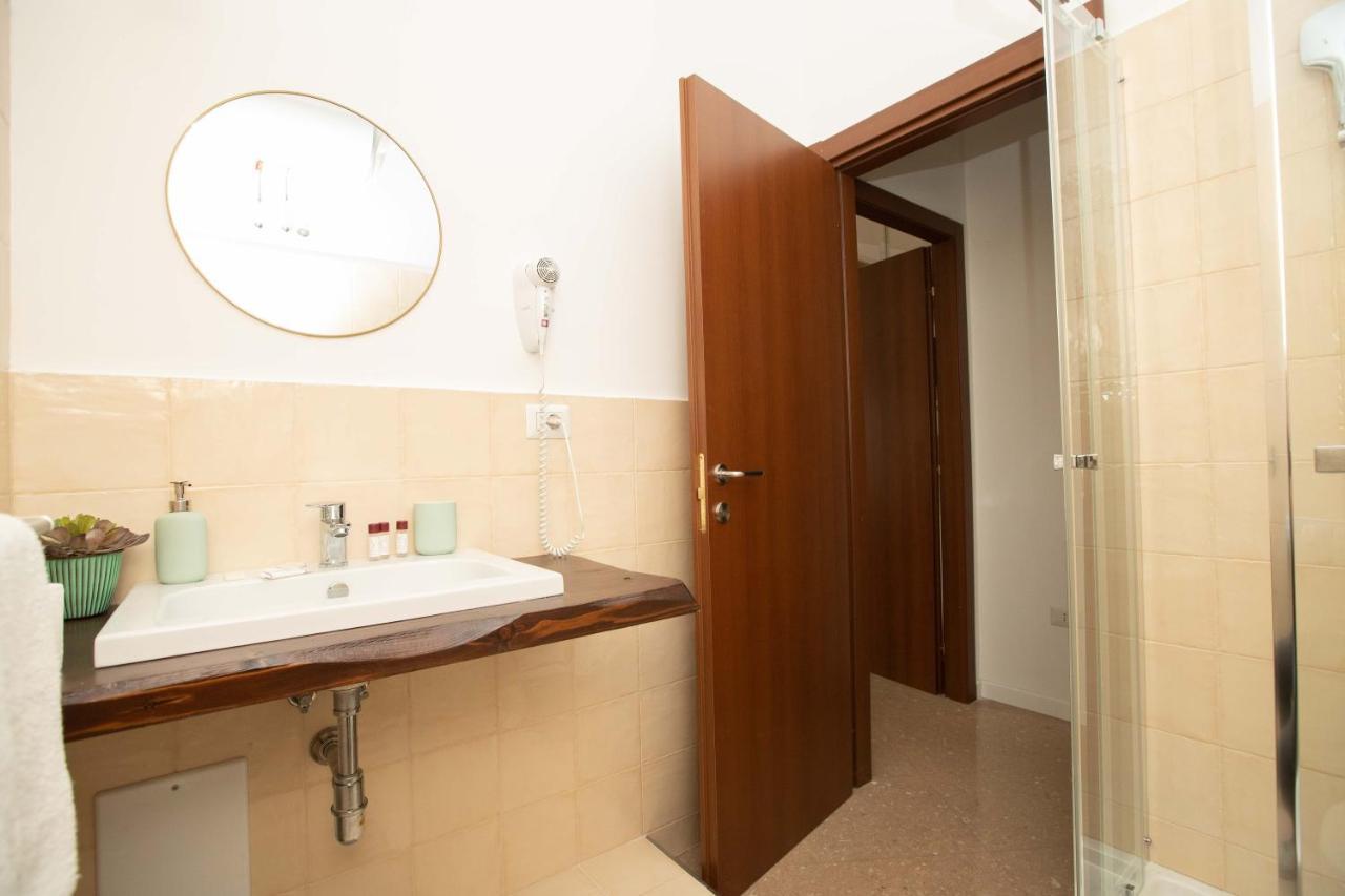 Municipiohouse-84 By Dimorra Apartment Napoli Bagian luar foto