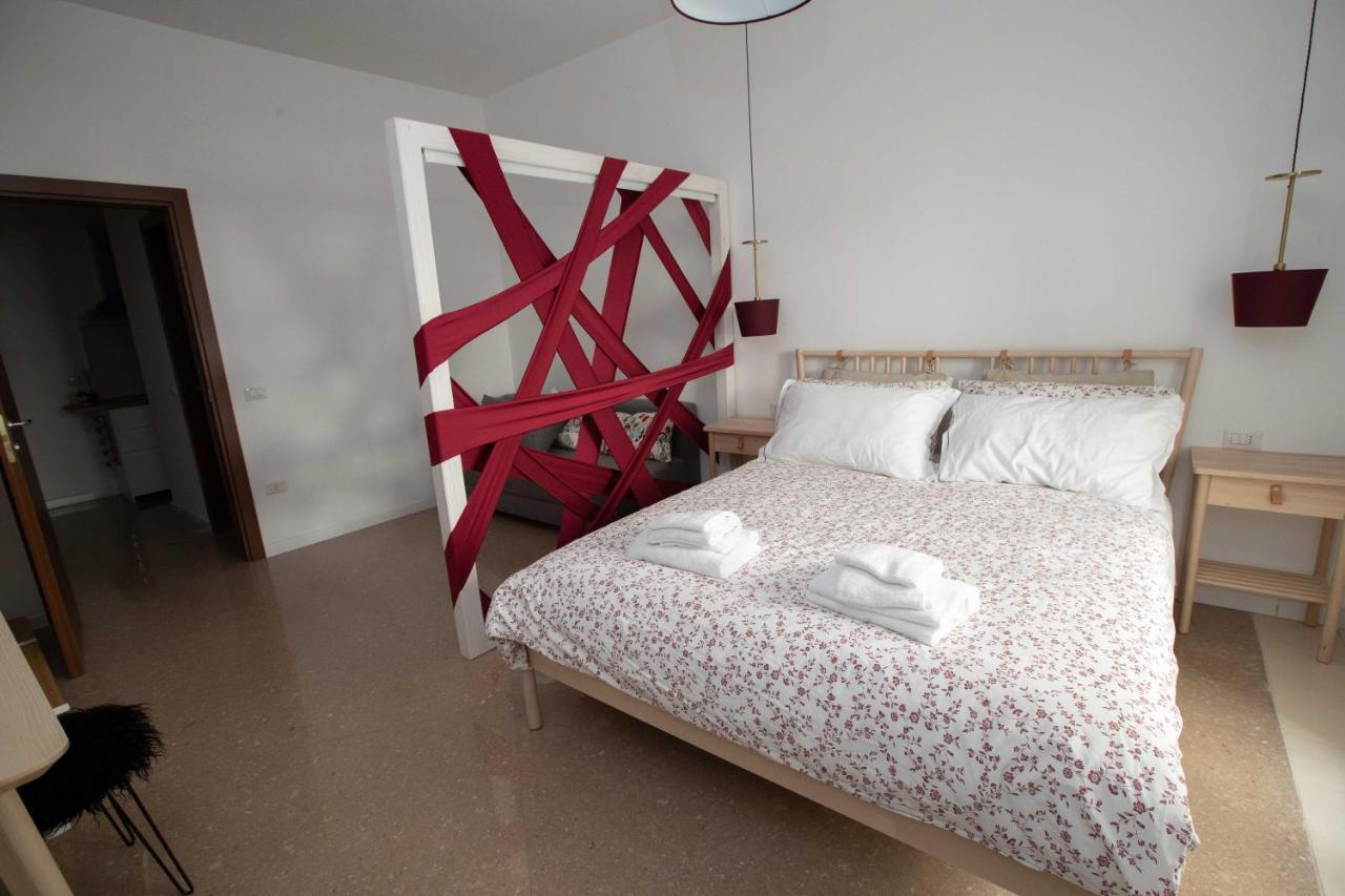 Municipiohouse-84 By Dimorra Apartment Napoli Bagian luar foto