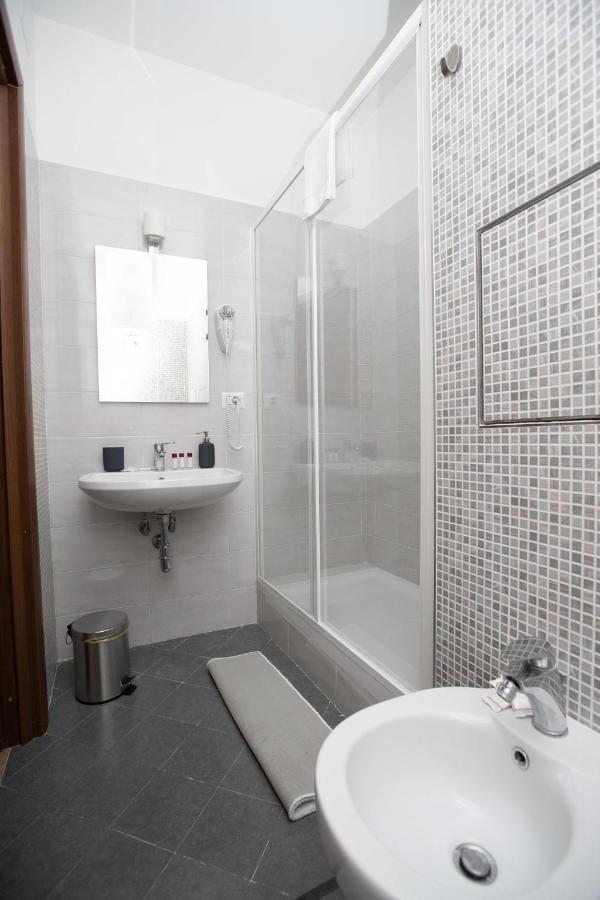 Municipiohouse-84 By Dimorra Apartment Napoli Bagian luar foto